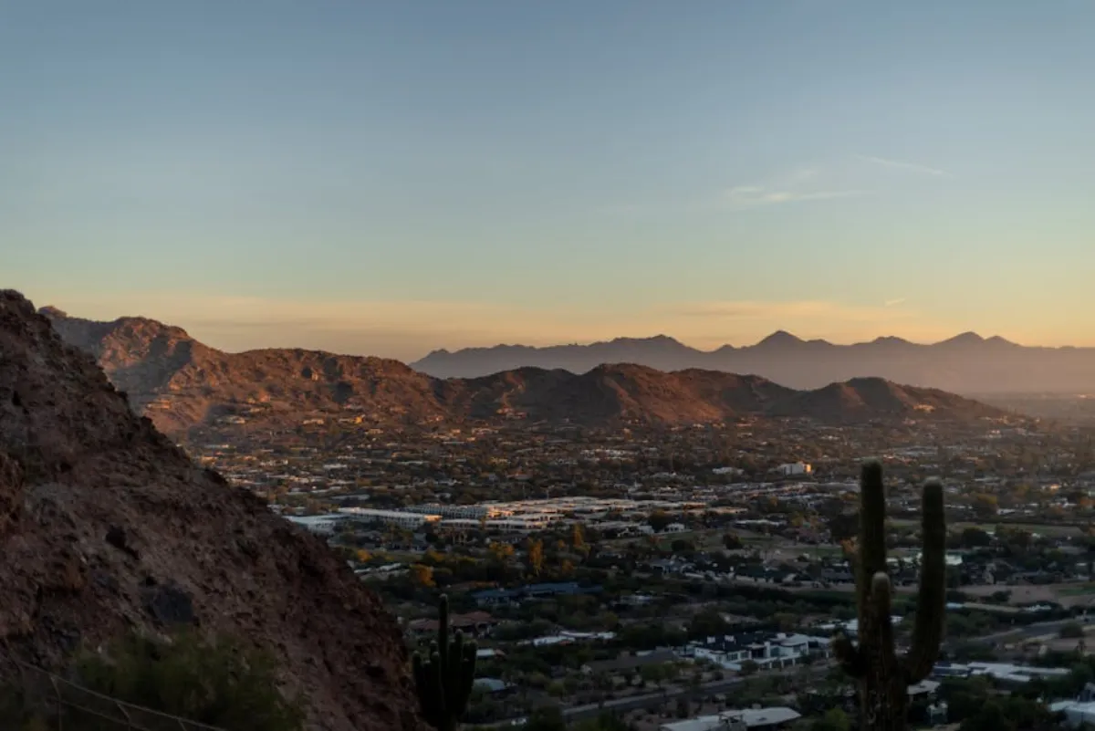 Hikers near Phoenix, Arizona